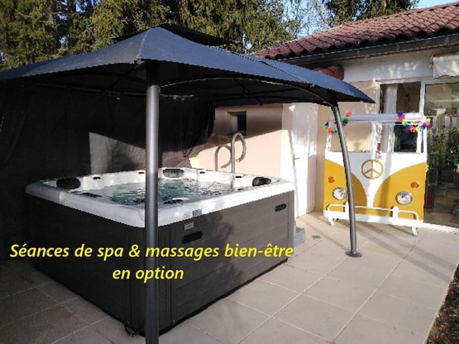 Coeuraccords, Spa & Bien-Etre Au Calme Naturiste Toute L'Annee Saint-Bardoux Δωμάτιο φωτογραφία